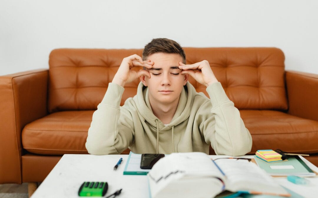 The Clock Is Ticking: Considering a Gap Year When College Decision Deadlines Feel Overwhelming